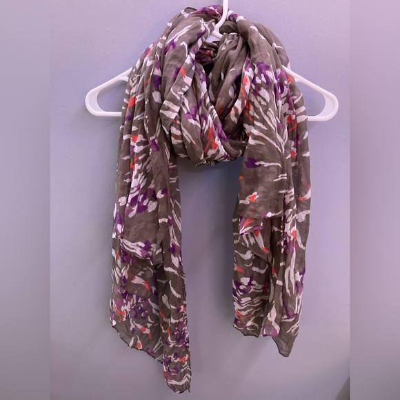 Ann Taylor Accessories - Ann Taylor NWT Scarf